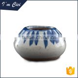 Popular wholesale white blue ceramic vase CC-D034
