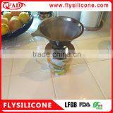 Dishwasher Safe Stable Base Pour Over Stainless Steel Gold Coffee Dripper thumbnail-5