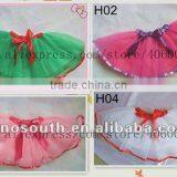 Hot Sell 3layer Christmas Tutu Skirt With Red Trim thumbnail-1