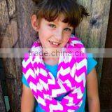 NEW Receive Girls Soft Comfortable Knitted Zig Zag Chevron Infinity Scarf Scarves thumbnail-1