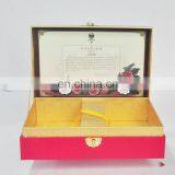 High Quality Customized Matle Buckle Wedding Gift Package Hardcover Paper Box With Gold Paper Insert thumbnail-1