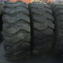 50 Forklift Tires 23.5-25 Skew With Inner Tube Loader Engineering Tires thumbnail-4