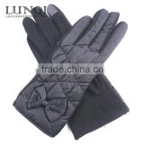 Black touch screen mirco velvet and downcloth gloves with bowknot pattern