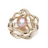 New Style Gold Metal With Pearl Brooch Pins