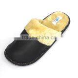 Hot Sale Cheap PU Winter Slippers for Men