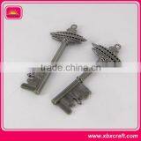 Custom Design Metal Key Shape Keychain thumbnail-3