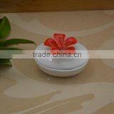 Hand Painted Small Porcelain Jewelery Box With Flower Shape Design thumbnail-3