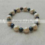 White and Black Freshwater Pearl Bracelet Wholesale thumbnail-1