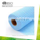 China Supplier in Guangzhou Good Quality Best Price Kitchen Household Nonwoven Wipes Roll thumbnail-5