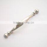Wholesale Zinc Alloy Bedroom Classical Drawer Handle for USA Market thumbnail-4