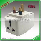 WORLD TRAVEL SOCKET 13A MULTI SOCKET ADAPTOR WITH LIGHT thumbnail-2
