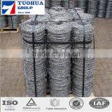 Express Hot-dip Galvanized Barbed Wire Price per Roll Made In China thumbnail-2