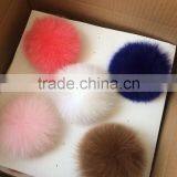 YR471 OEM Service China Factory Wholesale Cute Fox Fur Pompons thumbnail-1