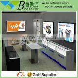Modern Mobile Phone Shop Interior Design