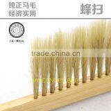 Top Quality Beekeeping Wooden Handle Horsehair Bee Brush, Double Row Bee Brush Horsehair Beehive Brush Cleaning Brush