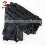 Sex Short Leather Gloves With Rivet for Ladies