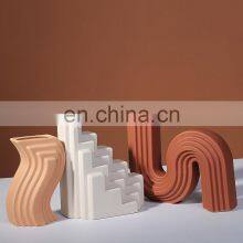 ENO Nordic Style Ceramic Vase Ornaments Modern Geometric Architectural Modeling Hotel Model Room Creative Vase thumbnail-5