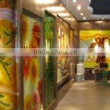 The resplendent and magnificent decorative glass partition wall