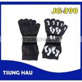 Non-Slip Five Toe Sport Socks thumbnail-1