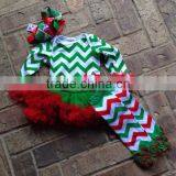Wholesale Girls Christmas Leggings With Long Sleeves Pettiskirts White and Green Chevron Christmas Clothing thumbnail-1
