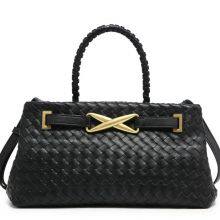 Fashion Minimalist Woven Shoulder Bag Solid Color Gold Belt Buckle Large Capacity PU Magnetic Snap Adjustable Strap for Commute thumbnail-2