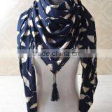 Wholesale 100% Cotton Printed Women Muslim Square Scarf With Tassel thumbnail-5