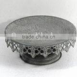 090059F-Fringed Metal Holder