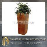 Flower Planter Customized Retro Wrought Steel Planter Made in China