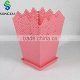 Square Plastic Flower Pot With Lace Brim thumbnail-1