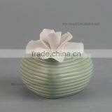 BSCI SEDEX Audit Nice Design Hand-made Ceramic Flower Oil Diffuser For Promotion thumbnail-4