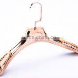 Wide Shoulder Non Silp Plastic Rose Gold Coat Hanger For Clothes thumbnail-2
