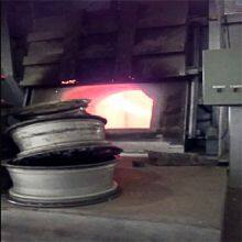 Tongchuang Company Supply Aluminum Alloy Melting Furnace, High Efficiency Large Natural Gas Furnace thumbnail-2