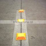 Low Price Road Traffic Stud With Plastic and Metal thumbnail-5