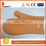 Silicone Hot Pads Heat Resistant Glove Safety Gloves thumbnail-1