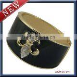 Factory Price Fashion Charming Bracelet for Girls thumbnail-5