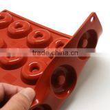 6 Cavity Silicone Bundt Cake Pan, Muffin, Cupcake, Brownie Mold thumbnail-4