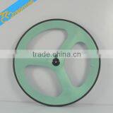 High Quality Road Bike 3 Spoke Carbon Wheels,cheap Bike Wheels, Customized Paintings Carbon Tri-spoke Wheels thumbnail-2