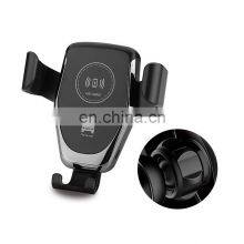 Trending Products 2019 New Arrivals Wireless Charger Usb Hub Fast Sucker Watch Mobile Phone in Car Wireless Charger