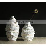 Minimalist Modern Creative Crafts Resin Threaded Plug Vases Resin Vases Flower Garden Decoration thumbnail-1