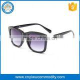 Wholesale Fashion Zebra Wooden Sunglasses With Mirror Polarized Lens for Women thumbnail-1