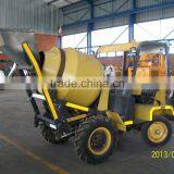 China Famous Topmac Brand Mobile Self-loading Mixer thumbnail-3