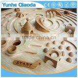 Swiveling labyrinth wooden education toys