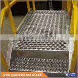 Diamond Safety Grating Stair Treads (Tread Assurance)