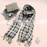 Knitted Scarf thumbnail-2