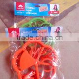 platic clothes hanger with 12pcs clips