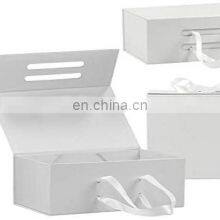 Hot Sale Rigid Custom Size Gift Boxes Top Bottom Christmas Decoration Magnet Gift Box Handles