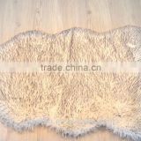 acrylic fluffy plush with anti-slipping back animal shape faux fur rug