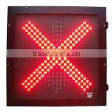 400mm LED Traffic Red Cross and Green Arrow Ight