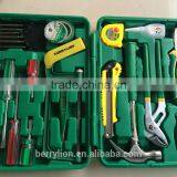 Berrylion 22pcs Home Use Hand Tool Set Adjustable Wrench Hammer Set thumbnail-6
