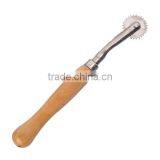 High Quality Cheap Garment Sewing Accessories Tracing Wheel thumbnail-1